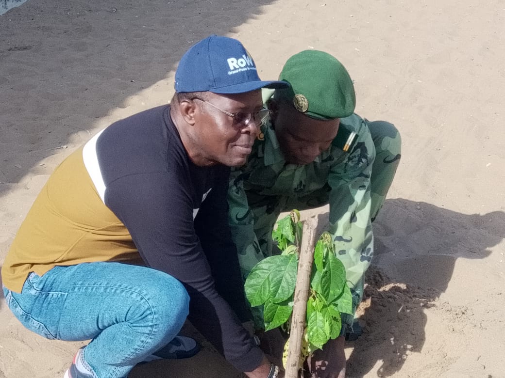 FIC 2026 : organisateurs et partenaires participent à la décarbonation avec la mise en terre de jeunes plants à Cotonou