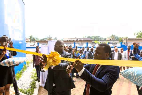 Éducation et accès au savoir : l'ONG Bénin Excellence et la Fondation Vallet inaugurent un nouveau bâtiment de trois étages à la bibliothèque de Calavi Zogbadjè
